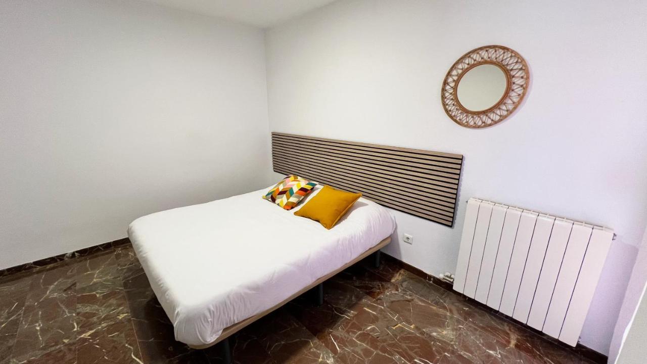 Apartamentos Zaragoza 3000 Екстериор снимка