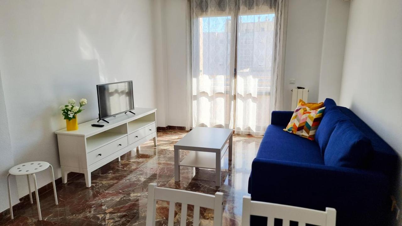 Apartamentos Zaragoza 3000 Екстериор снимка