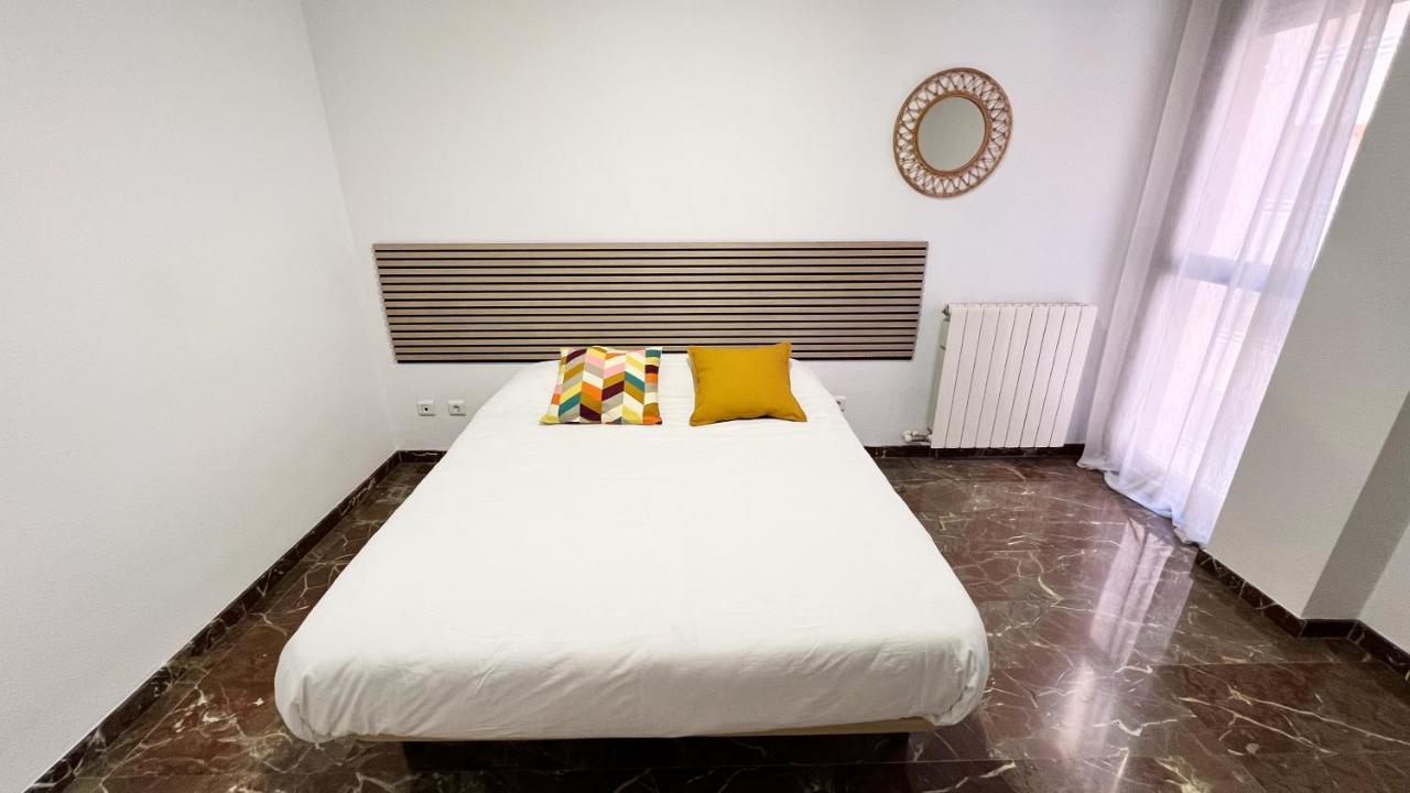 Apartamentos Zaragoza 3000 Екстериор снимка