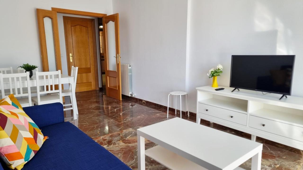 Apartamentos Zaragoza 3000 Екстериор снимка