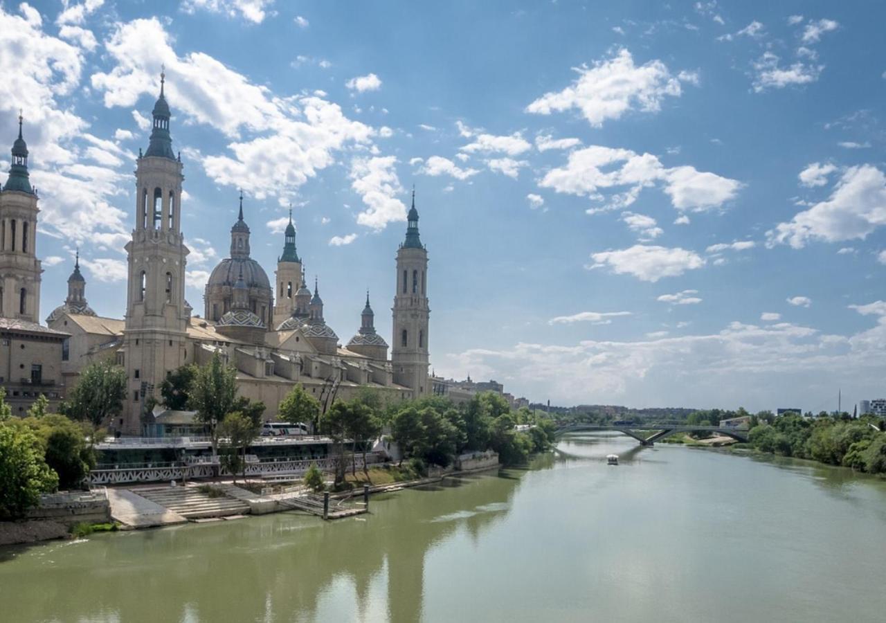 Apartamentos Zaragoza 3000 Екстериор снимка